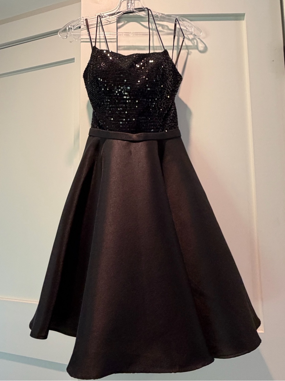 Women’s Black Sequin Bodice Party Dress